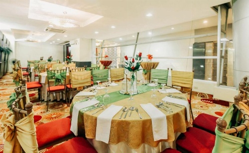 Greenhills Elan Hotel image 8